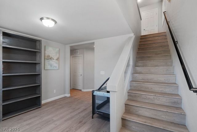 7293 Puffer Lake Court, Las Vegas, NV 89118