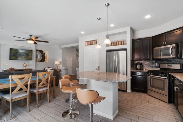 7293 Puffer Lake Court, Las Vegas, NV 89118