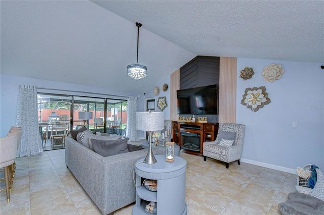 15747 SCRIMSHAW DRIVE, Tampa, FL 33624