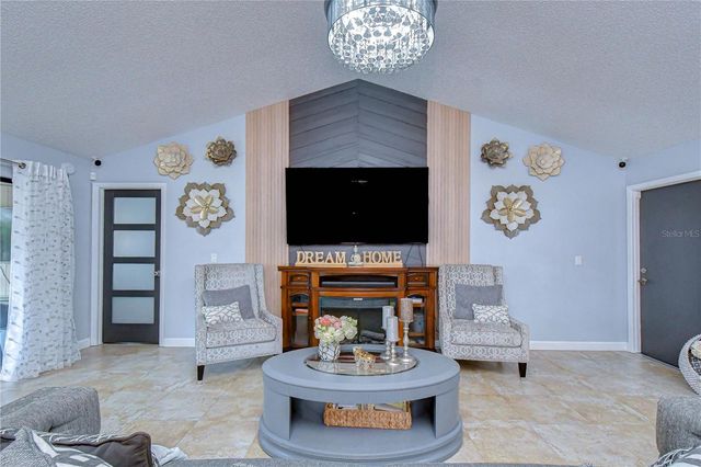 15747 SCRIMSHAW DRIVE, Tampa, FL 33624