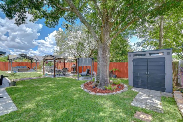 15747 SCRIMSHAW DRIVE, Tampa, FL 33624
