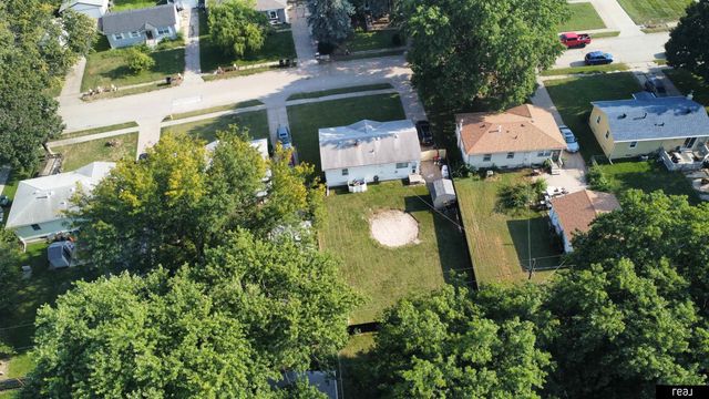 8616 B Street, Omaha, NE 68124
