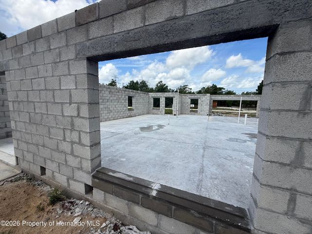 16426 Courlan Road, Brooksville, FL 34614