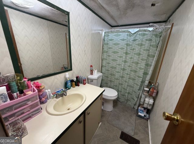 1775 Payne Road, Rentz, GA 31075