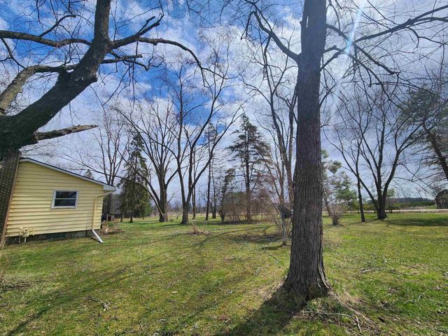 33555 31 Mile Road, Lenox, MI 48050