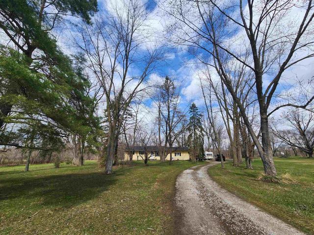 33555 31 Mile Road, Lenox, MI 48050