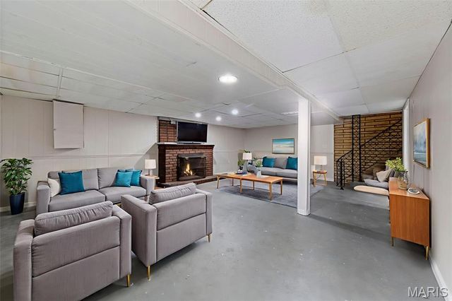 11648 Galba Drive, Florissant, MO 63033