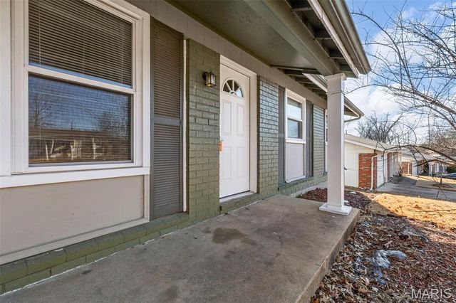 11648 Galba Drive, Florissant, MO 63033