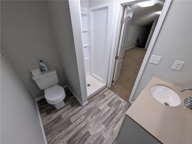 14298 Leavenworth Road, Basehor, KS 66007