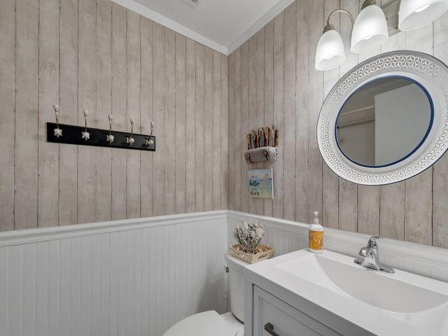 500 Grove Isle Circle 206, Vero Beach, FL 32962