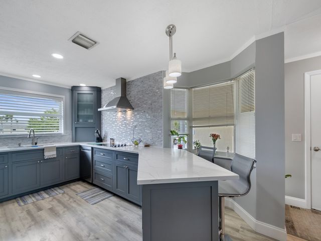 500 Grove Isle Circle 206, Vero Beach, FL 32962