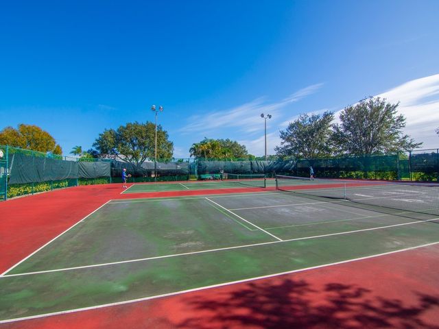 500 Grove Isle Circle 206, Vero Beach, FL 32962