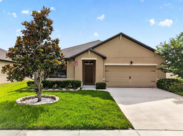 6109 NW Regent Street, Port St. Lucie, FL 34983