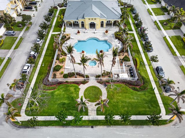 6109 NW Regent Street, Port St. Lucie, FL 34983