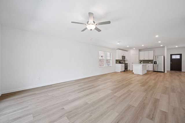 6212 Timberhurst Drive, Princeton, TX 75071