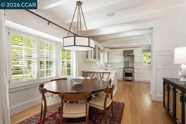 42 Brookside Rd, Orinda, CA 94563