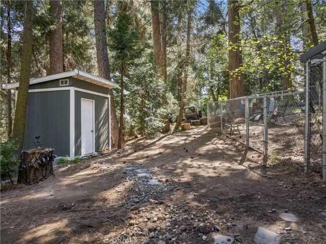 355 Hartman Circle, Cedarpines Park, CA 92322