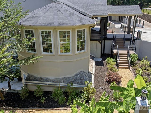 2640 Sadler Road, Charlotte, NC 28278