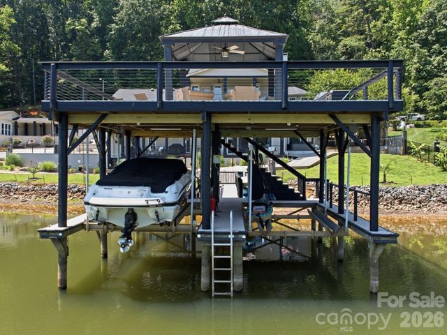 2640 Sadler Road, Charlotte, NC 28278
