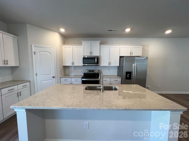208 Sagecroft Lane, Indian Trail, NC 28079
