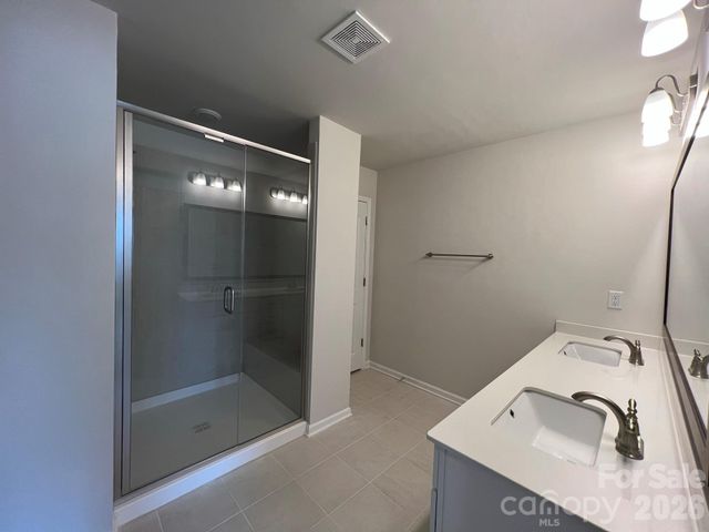 208 Sagecroft Lane, Indian Trail, NC 28079