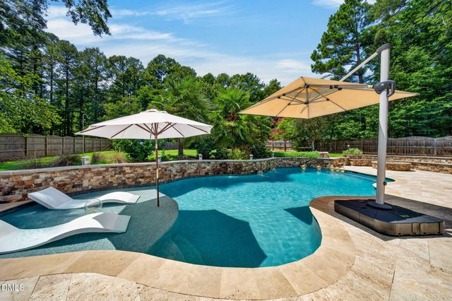 4104 Ridgebrook Bluffs Drive, Raleigh, NC 27603