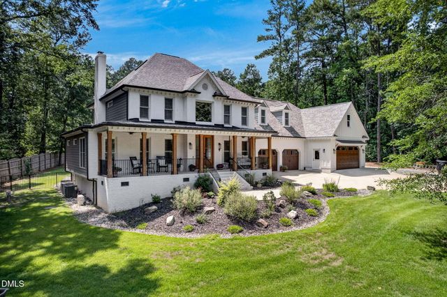 4104 Ridgebrook Bluffs Drive, Raleigh, NC 27603