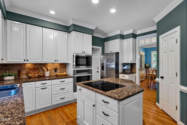 4104 Ridgebrook Bluffs Drive, Raleigh, NC 27603