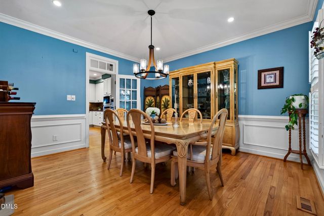 4104 Ridgebrook Bluffs Drive, Raleigh, NC 27603