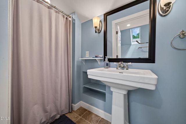 4104 Ridgebrook Bluffs Drive, Raleigh, NC 27603