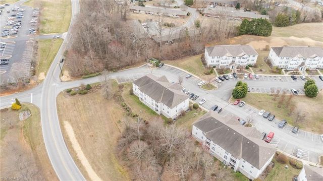6121 Hedgecock Circle Unit 2C, High Point, NC 27265