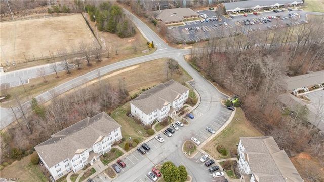 6121 Hedgecock Circle Unit 2C, High Point, NC 27265
