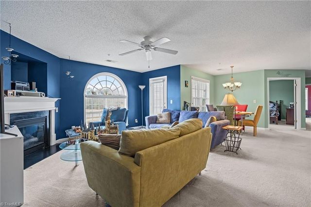 6121 Hedgecock Circle Unit 2C, High Point, NC 27265