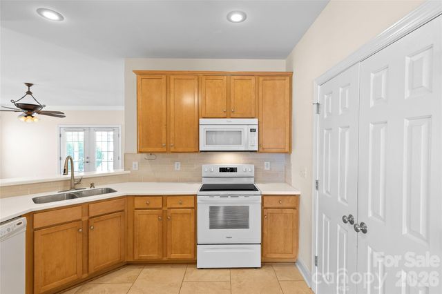 1017 Curry Way, Matthews, NC 28104