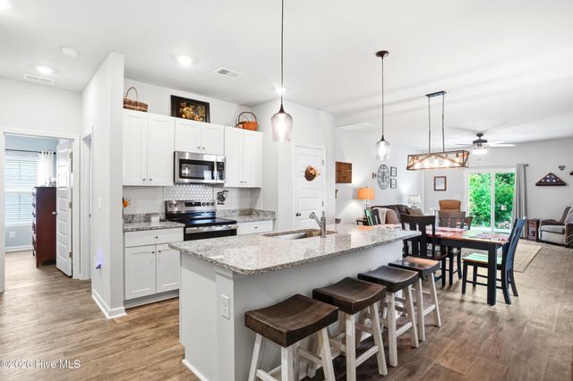 502 Ladyfish Loop NW, Sunset Beach, NC 28468
