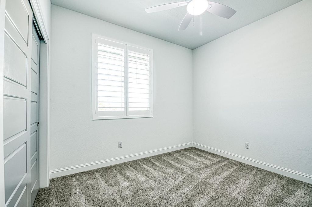 Image 10 of property listing at 1915 N Marion Avenue, Clovis, CA 93619