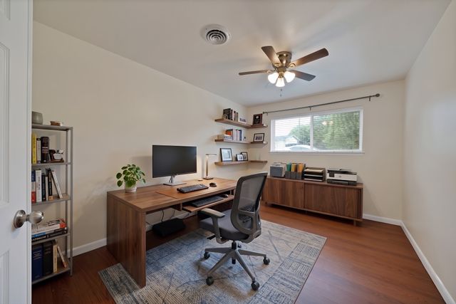 5621 Wedgworth Road, Fort Worth, TX 76133