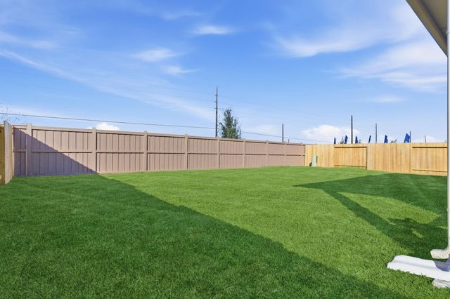 1522 Splashing Wave Drive, Iowa Colony, TX 77583