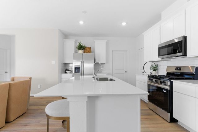 1522 Splashing Wave Drive, Iowa Colony, TX 77583