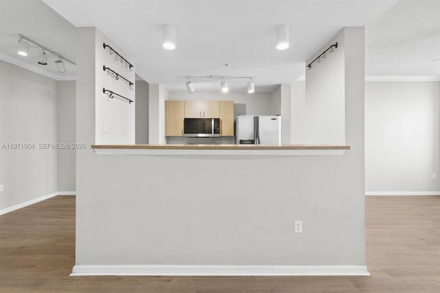 533 NE 3rd Ave 540, Fort Lauderdale, FL 33301