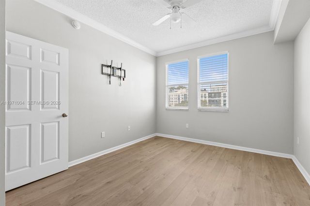 533 NE 3rd Ave 540, Fort Lauderdale, FL 33301