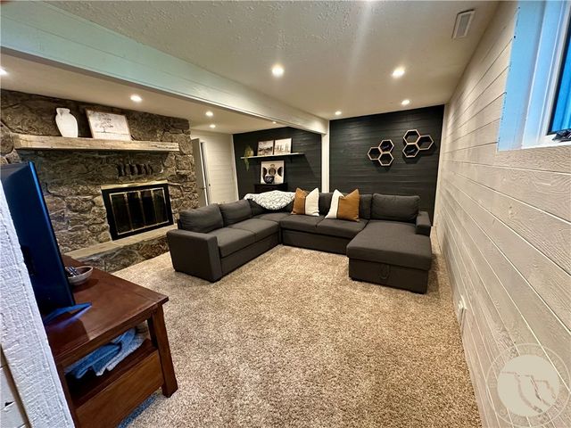 3311 Harlou Dr., Billings, MT 59102