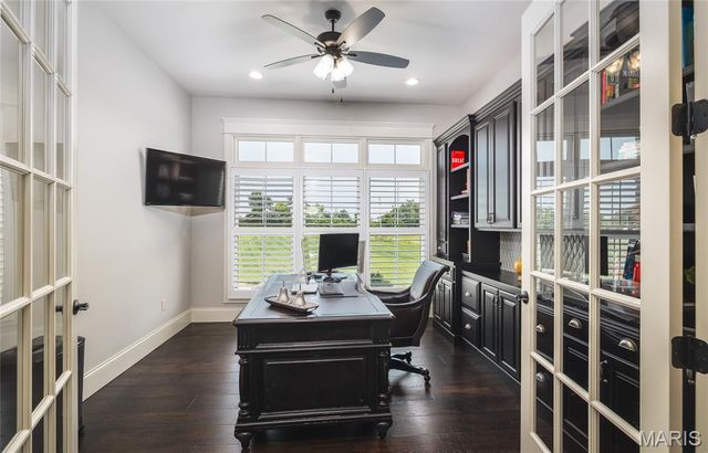 4985 N State Route 157, Edwardsville, IL 62025