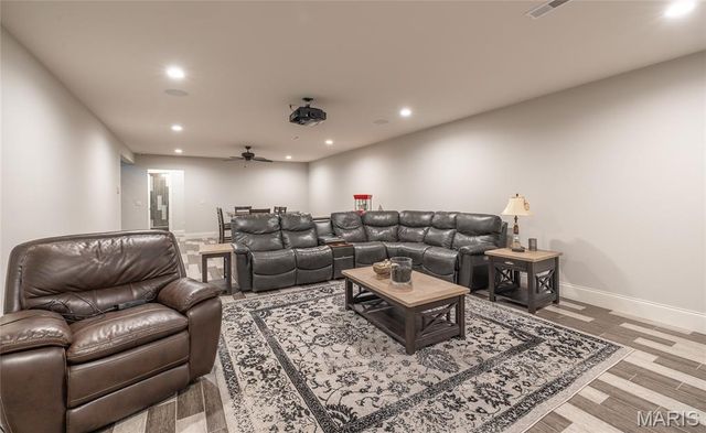 4985 N State Route 157, Edwardsville, IL 62025
