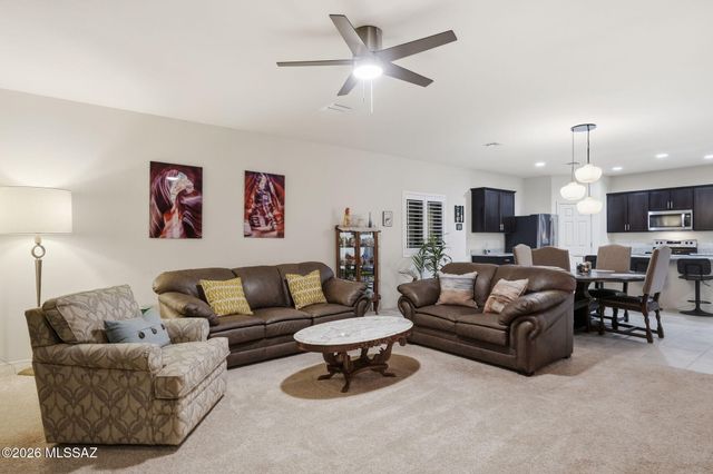 10818 W Claxton Drive, Marana, AZ 85653