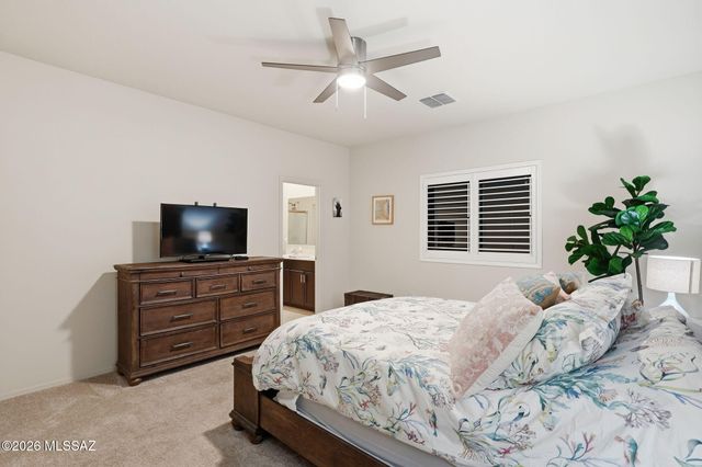 10818 W Claxton Drive, Marana, AZ 85653