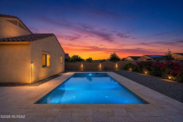 10818 W Claxton Drive, Marana, AZ 85653