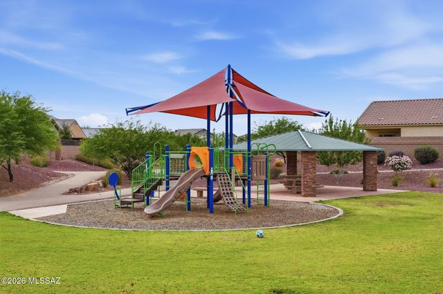 10818 W Claxton Drive, Marana, AZ 85653