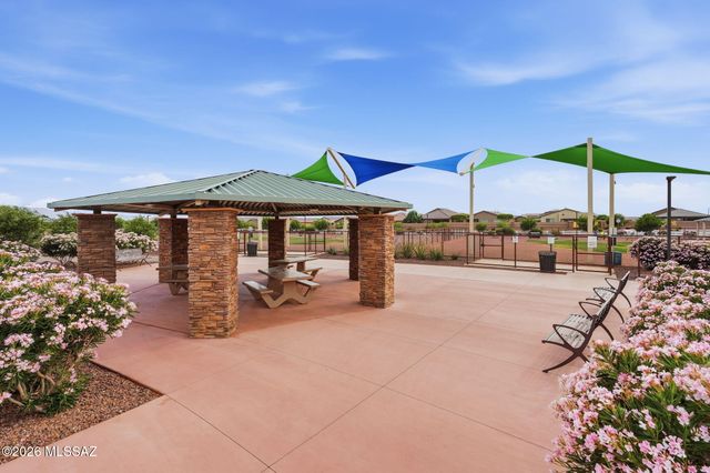 10818 W Claxton Drive, Marana, AZ 85653