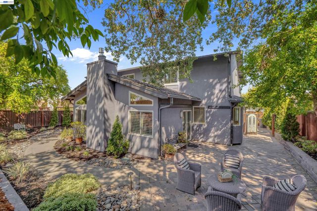 5805 San Carlos Way, Pleasanton, CA 94566